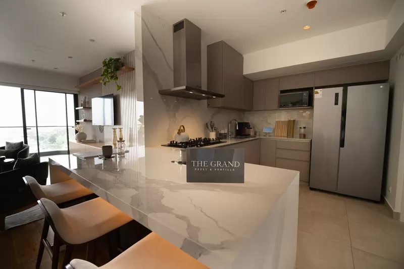Detalle de acabados · The Grand · San Isidro