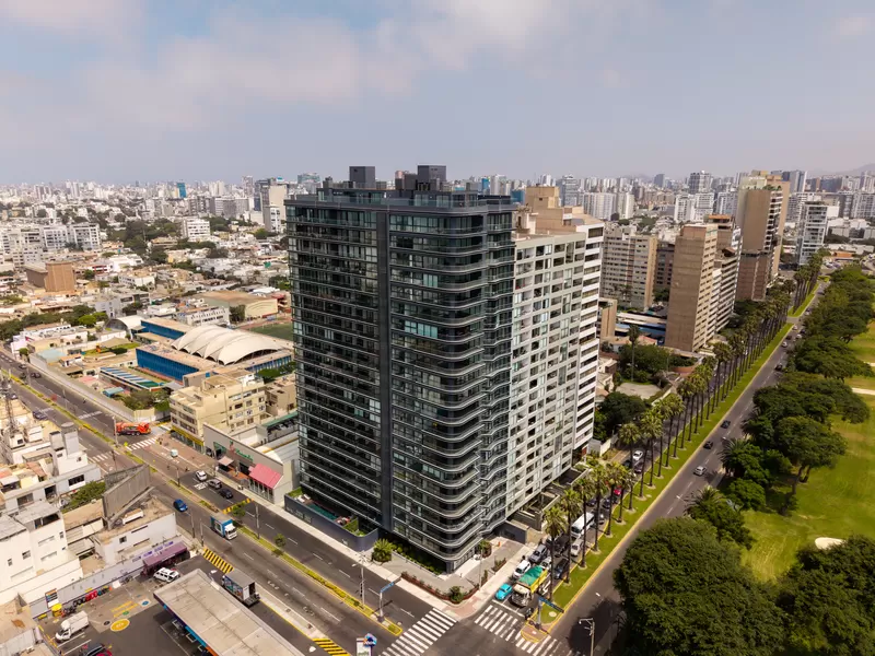Edificio The Grand en Pezet y Portillo, San Isidro
